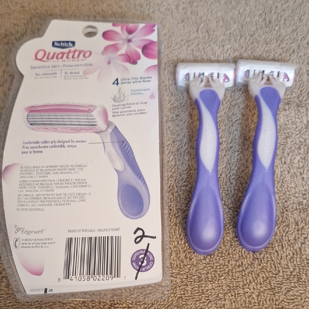 Schick Quattro Purple Razors 2